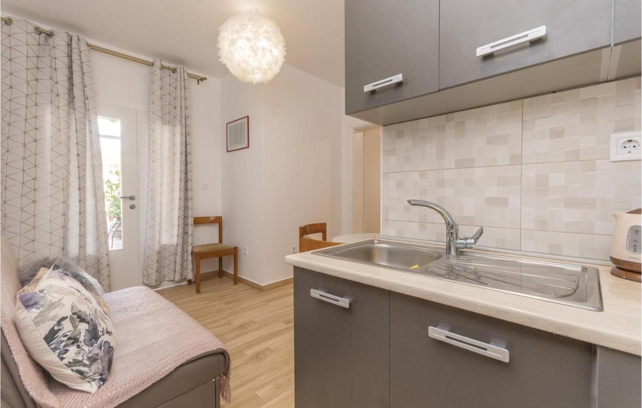 Apartments In Turanj, 20M From The Beach Sukosan Luaran gambar