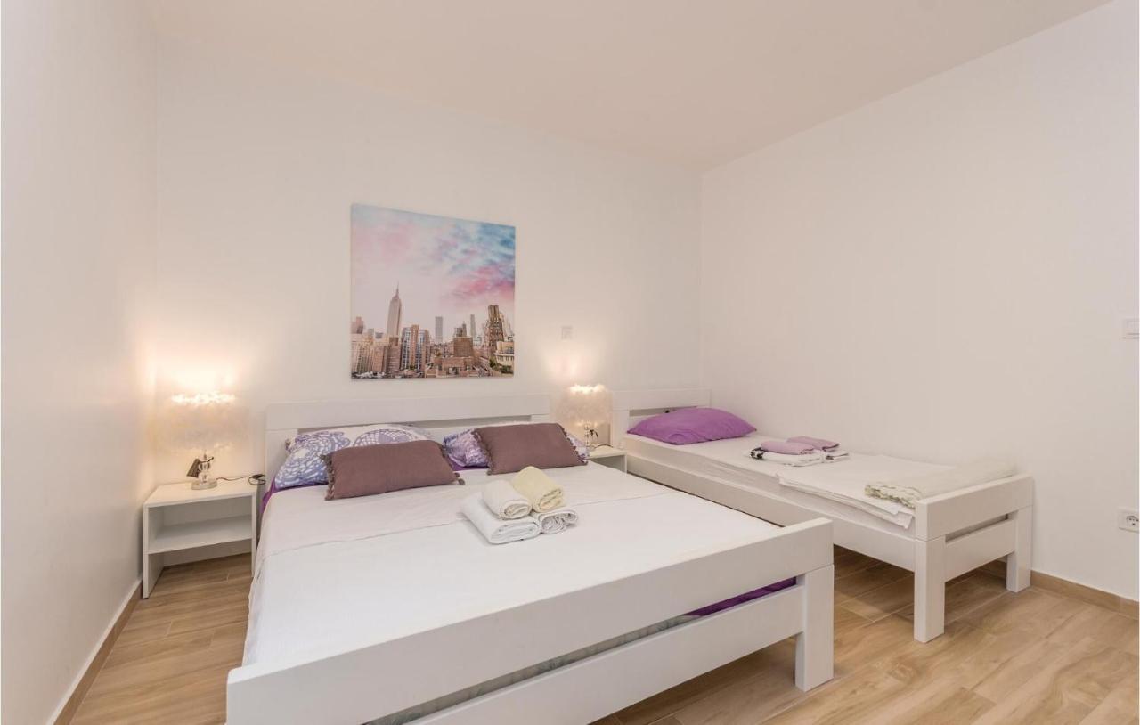 Apartments In Turanj, 20M From The Beach Sukosan Luaran gambar