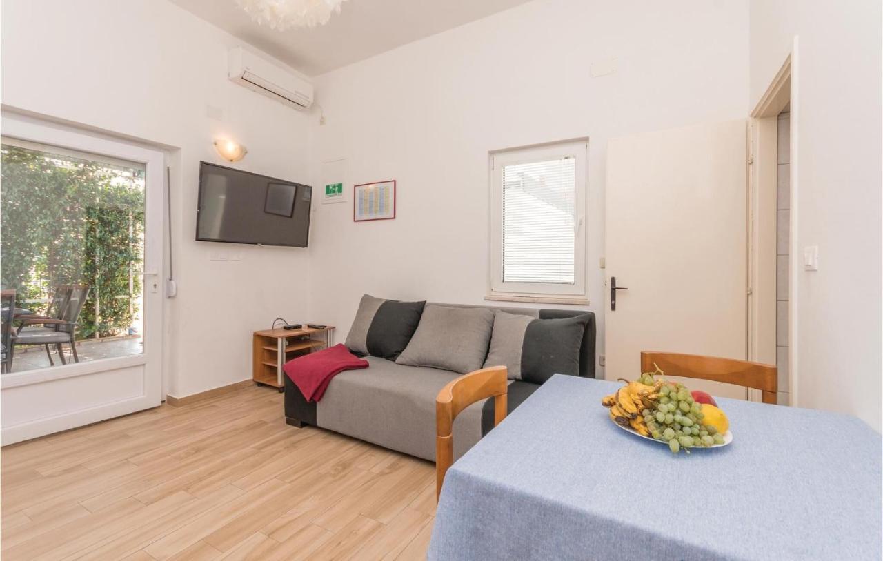 Apartments In Turanj, 20M From The Beach Sukosan Luaran gambar