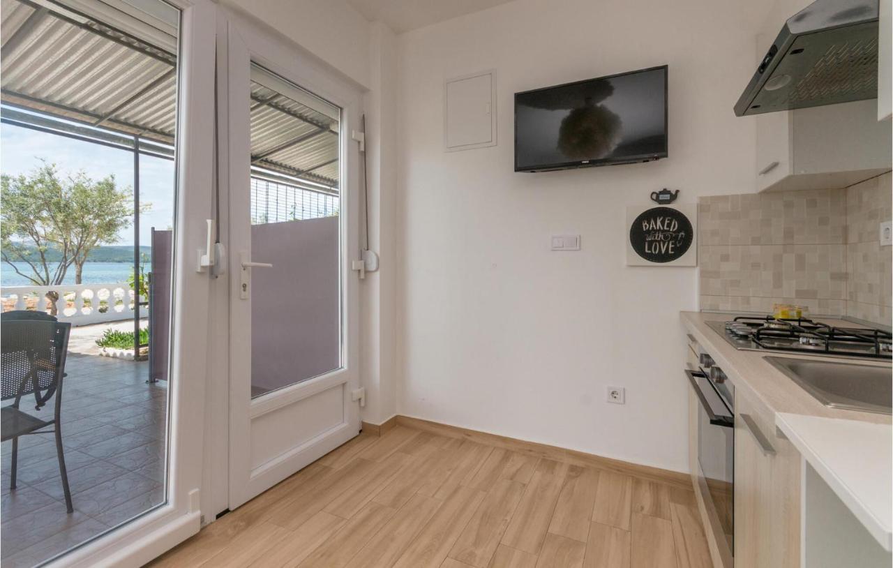Apartments In Turanj, 20M From The Beach Sukosan Luaran gambar