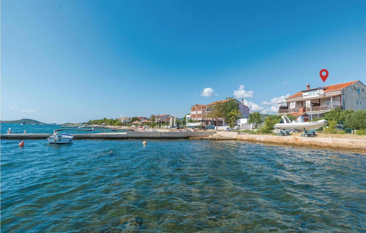 Apartments In Turanj, 20M From The Beach Sukosan Luaran gambar