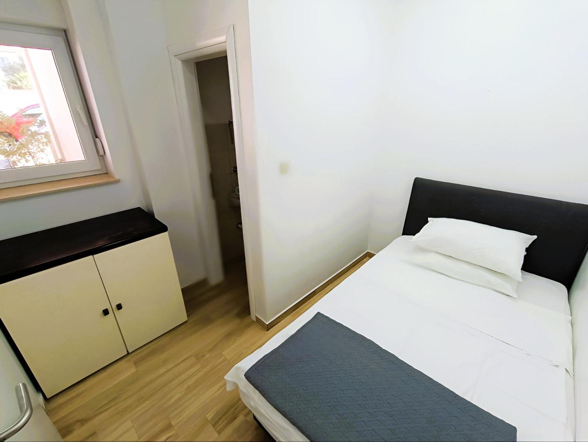 Apartments In Turanj, 20M From The Beach Sukosan Luaran gambar