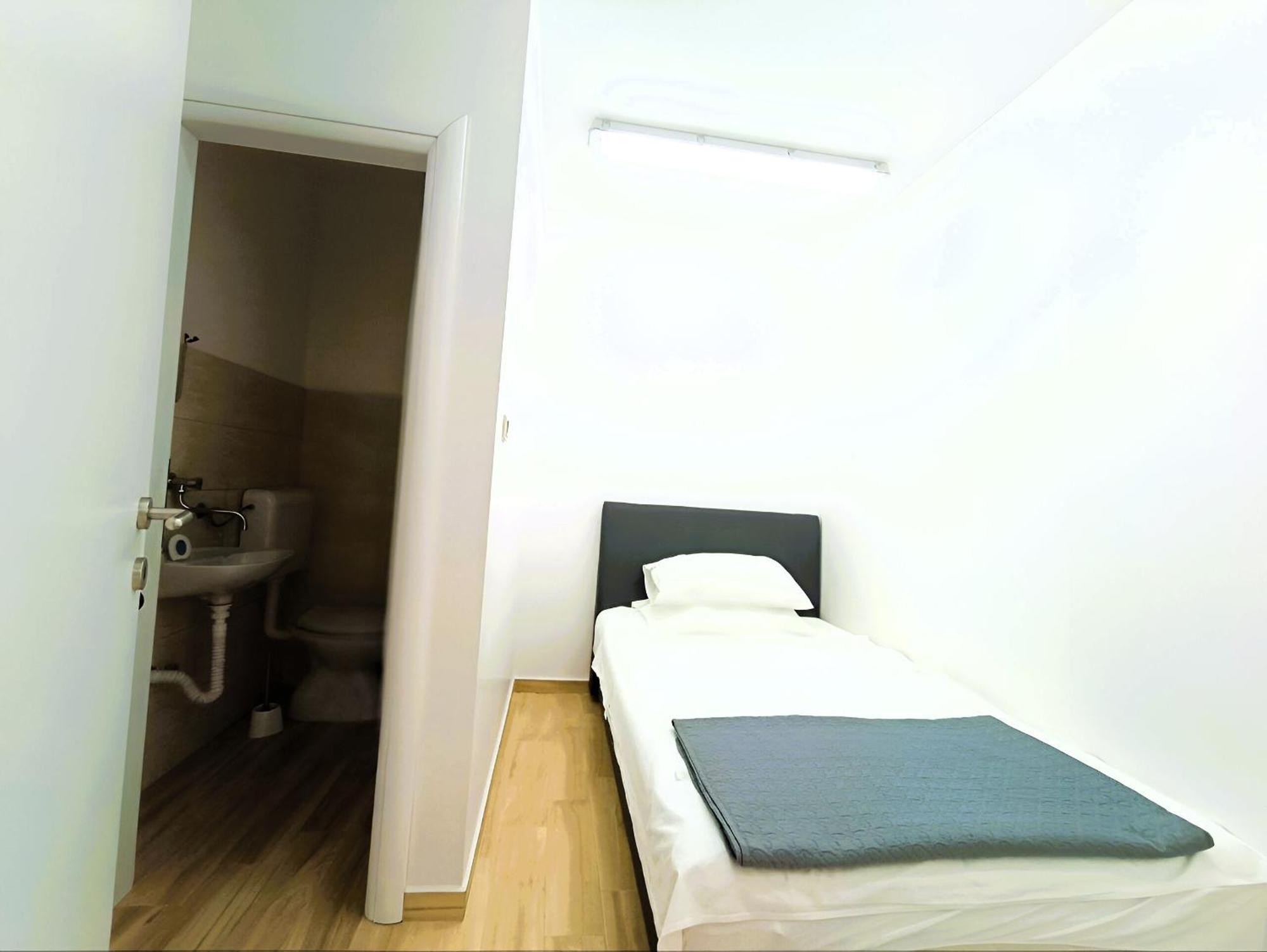 Apartments In Turanj, 20M From The Beach Sukosan Luaran gambar